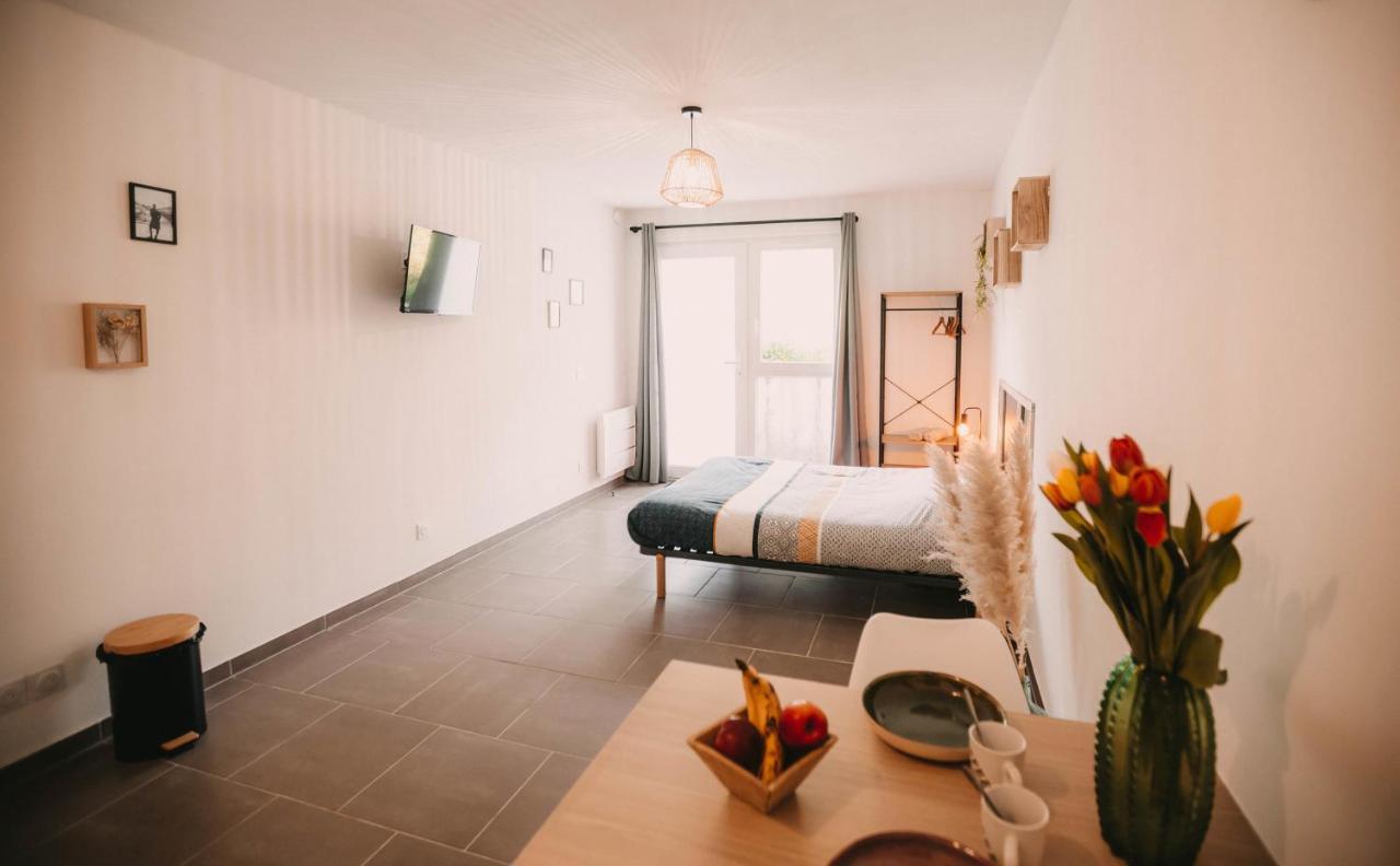 Franc-Bisontin - Unique ! 4 Logements Disponibles Besancon Ngoại thất bức ảnh