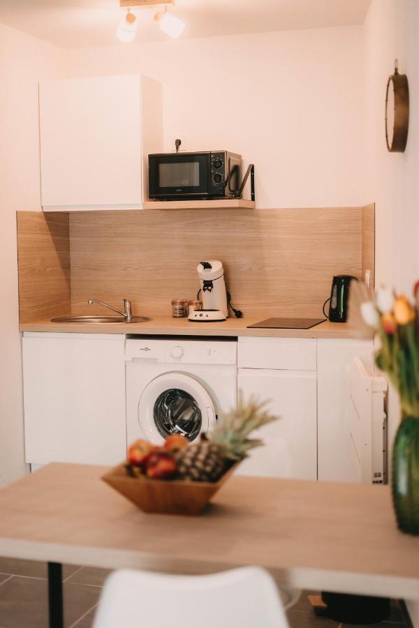 Franc-Bisontin - Unique ! 4 Logements Disponibles Besancon Ngoại thất bức ảnh